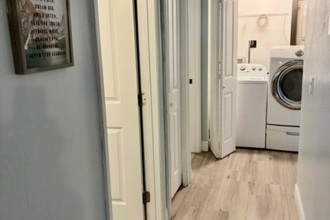 Снять в аренду виллу или дом в Тампа, Флорида 8 комнат, 111.48м2, № 2103212 - фото 6