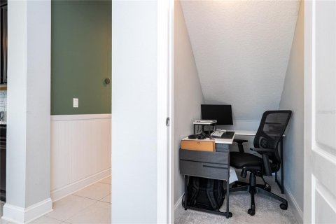 Townhouse in Winter Garden, Florida 3 bedrooms, 186.92 sq.m. № 2388218 - photo 25