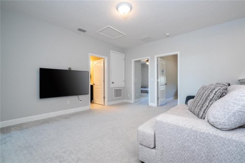 Townhouse in Winter Garden, Florida 3 bedrooms, 186.92 sq.m. № 2388218 - photo 30