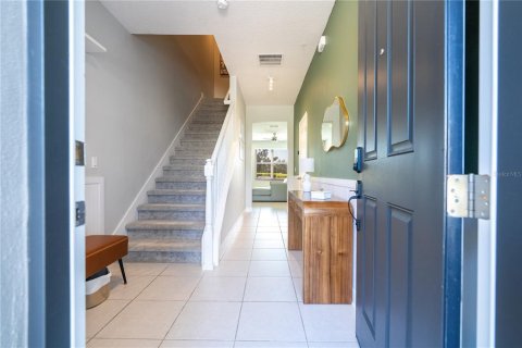 Townhouse in Winter Garden, Florida 3 bedrooms, 186.92 sq.m. № 2388218 - photo 9