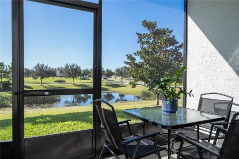 Townhouse in Winter Garden, Florida 3 bedrooms, 186.92 sq.m. № 2388218 - photo 29