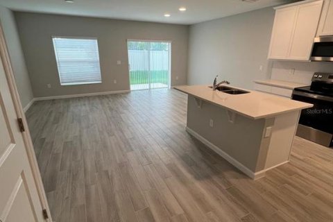 Townhouse in Orlando, Florida 3 bedrooms, 145.58 sq.m. № 1915943 - photo 3