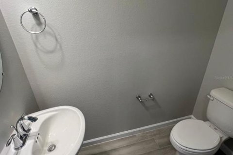 Townhouse in Orlando, Florida 3 bedrooms, 145.58 sq.m. № 1915943 - photo 18