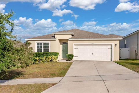 House in Clermont, Florida 4 bedrooms, 171.5 sq.m. № 2363167