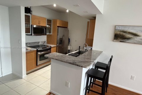 Copropriété à louer à Aventura, Floride: 2 chambres, 100.52 m2 № 2171000 - photo 13
