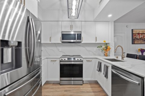 Купить кондоминиум в Холливуд, Флорида 2 спальни, 102.94м2, № 1713203 - фото 6