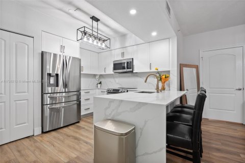 Купить кондоминиум в Холливуд, Флорида 2 спальни, 102.94м2, № 1713203 - фото 8