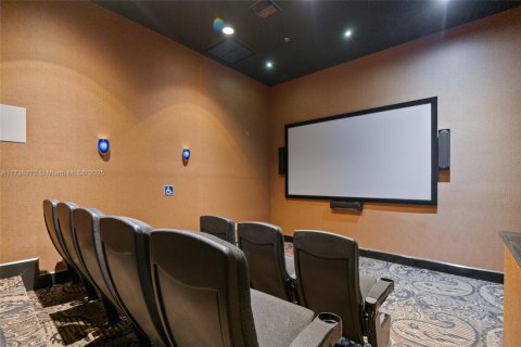 Купить кондоминиум в Холливуд, Флорида 2 спальни, 102.94м2, № 1713203 - фото 26