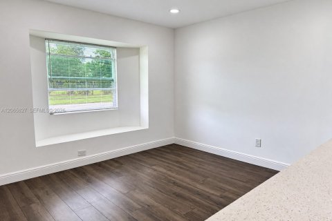 Casa en venta en Port St. Lucie, Florida, 3 dormitorios, 121.33 m2 № 2409315 - foto 12