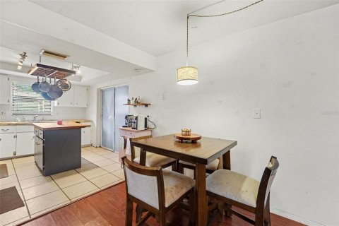 Villa ou maison à vendre à Holiday, Floride: 3 chambres, 126.81 m2 № 2220935 - photo 10