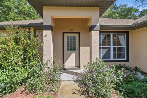 House in Crystal River, Florida 3 bedrooms, 118.82 sq.m. № 2213103 - photo 2