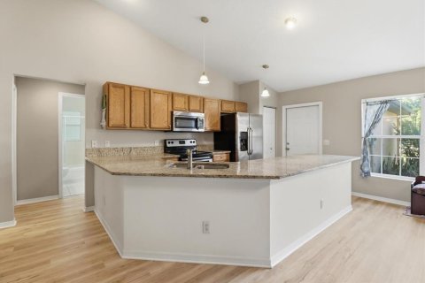 House in Crystal River, Florida 3 bedrooms, 118.82 sq.m. № 2213103 - photo 7