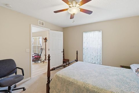 House in Crystal River, Florida 3 bedrooms, 118.82 sq.m. № 2213103 - photo 27