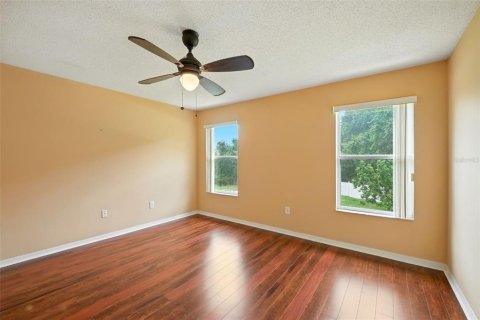 Casa en venta en Kissimmee, Florida, 3 dormitorios, 141.49 m2 № 1916344 - foto 14