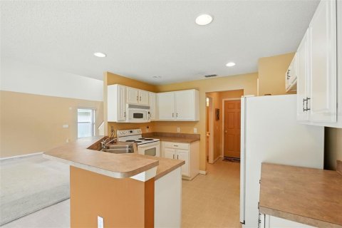 Casa en venta en Kissimmee, Florida, 3 dormitorios, 141.49 m2 № 1916344 - foto 8