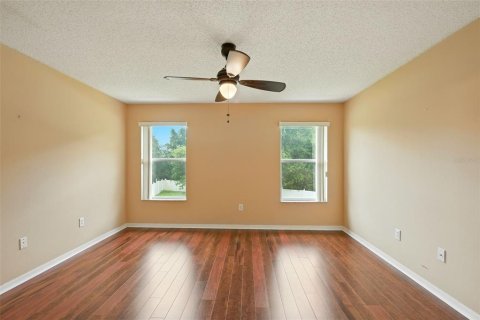 Casa en venta en Kissimmee, Florida, 3 dormitorios, 141.49 m2 № 1916344 - foto 15