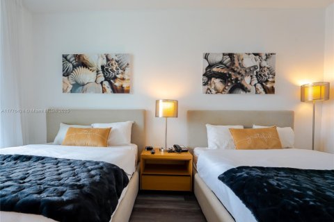 Купить кондоминиум в Халландейл-Бич, Флорида 2 спальни, 95.69м2, № 1985588 - фото 20