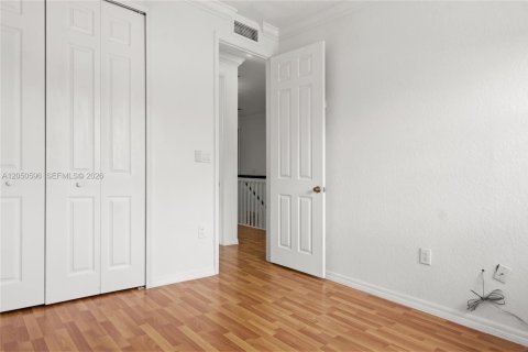 Touwnhouse à vendre à Cutler Bay, Floride: 4 chambres, 204.48 m2 № 2192784 - photo 27