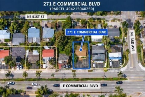 Commercial property in Oakland Park, Florida № 2400002