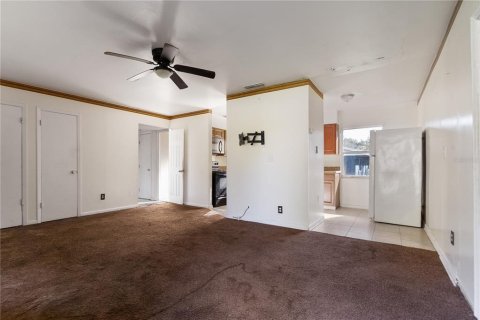 House in DeLand, Florida 3 bedrooms, 120.03 sq.m. № 2098603 - photo 30