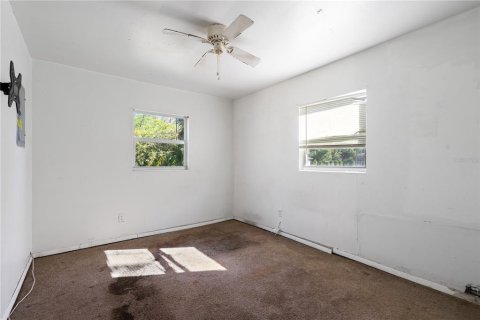 House in DeLand, Florida 3 bedrooms, 120.03 sq.m. № 2098603 - photo 18