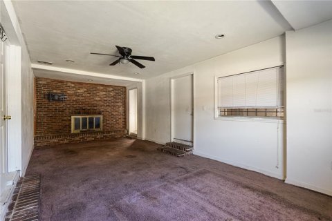 House in DeLand, Florida 3 bedrooms, 120.03 sq.m. № 2098603 - photo 22