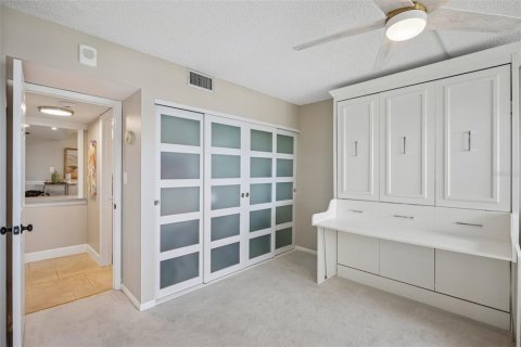Copropriété à vendre à Clearwater, Floride: 2 chambres, 120.77 m2 № 2408833 - photo 13