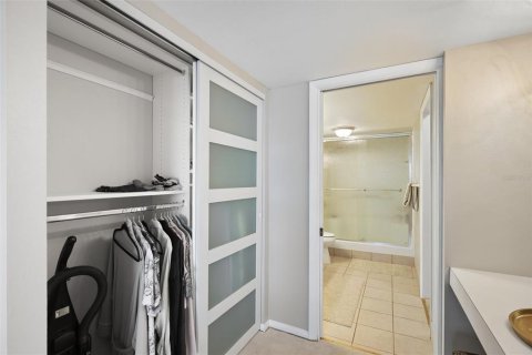 Copropriété à vendre à Clearwater, Floride: 2 chambres, 120.77 m2 № 2408833 - photo 30