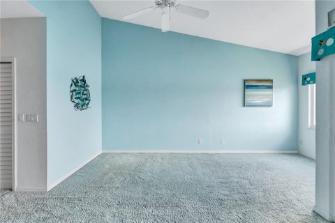 Townhouse in Saint Pete Beach, Florida 4 bedrooms, 211.35 sq.m. № 1902410 - photo 27