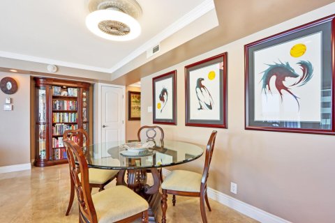 Condo in Riviera Beach, Florida, 2 bedrooms  № 2083331 - photo 7