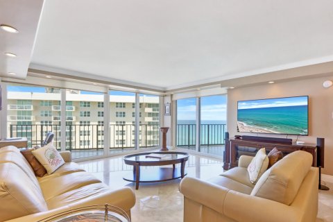 Condo in Riviera Beach, Florida, 2 bedrooms  № 2083331