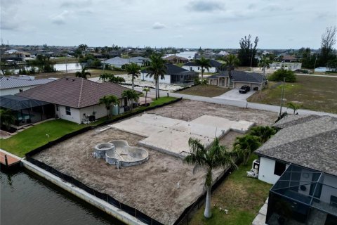 Land in Cape Coral, Florida № 1845092 - photo 6