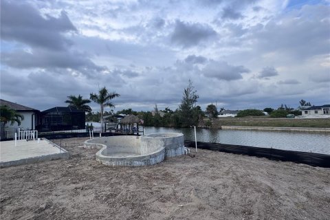 Land in Cape Coral, Florida № 1845092 - photo 15