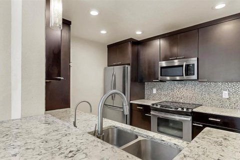 Condominio en alquiler en Tampa, Florida, 3 dormitorios, 130.71 m2 № 1736405 - foto 7