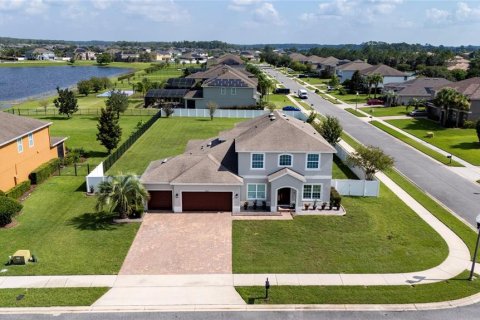 Casa en venta en Orlando, Florida, 5 dormitorios, 306.58 m2 № 2210167 - foto 2