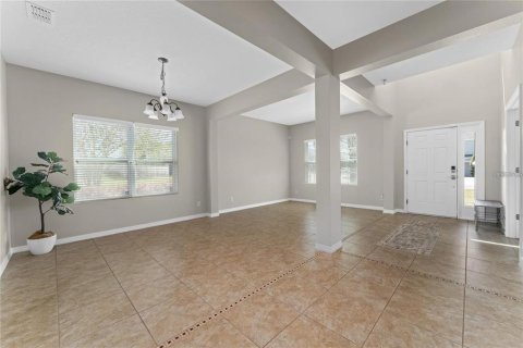 Casa en venta en Orlando, Florida, 5 dormitorios, 306.58 m2 № 2210167 - foto 9