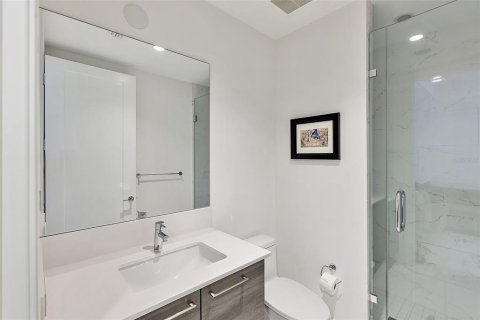 Copropriété à vendre à Saint Petersburg, Floride: 2 chambres, 172.24 m2 № 1914791 - photo 24