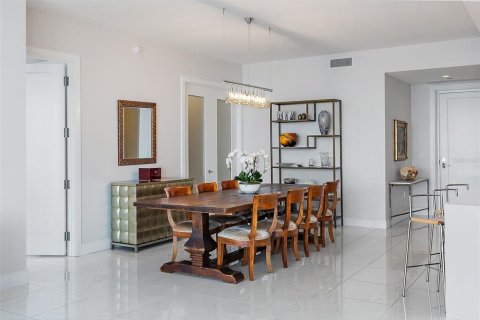 Copropriété à vendre à Saint Petersburg, Floride: 2 chambres, 172.24 m2 № 1914791 - photo 11