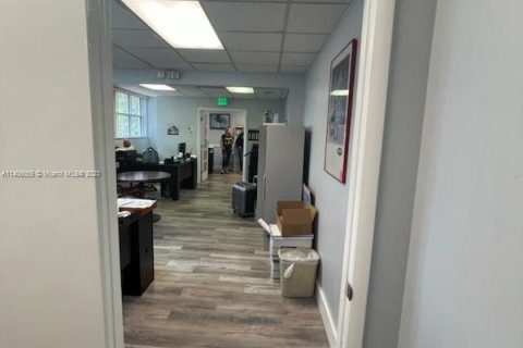 Oficina en alquiler en Miami Lakes, Florida № 581349 - foto 1