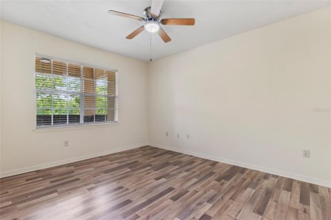 Condo in Orlando, Florida, 1 bedroom  № 2218216 - photo 15