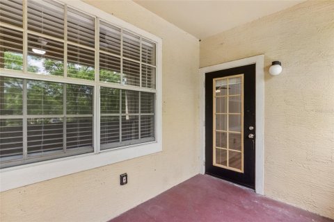 Condo in Orlando, Florida, 1 bedroom  № 2218216 - photo 22