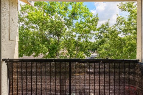 Condo in Orlando, Florida, 1 bedroom  № 2218216 - photo 23