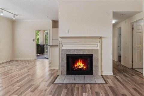Condo in Orlando, Florida, 1 bedroom  № 2218216 - photo 8