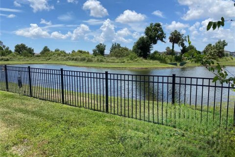 House in Parrish, Florida 5 bedrooms, 247.12 sq.m. № 2138551 - photo 26