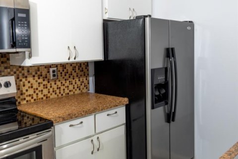 Adosado en venta en West Palm Beach, Florida, 2 dormitorios, 114.83 m2 № 2301012 - foto 10