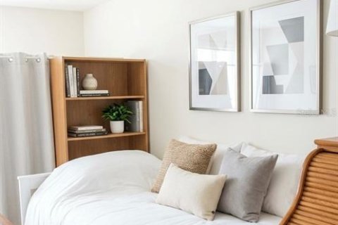 Купить кондоминиум в Сан-Сити-Центр, Флорида 7 комнат, 134.52м2, № 2092457 - фото 14
