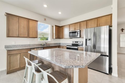 Casa en alquiler en Kissimmee, Florida, 3 dormitorios, 144.83 m2 № 1876807 - foto 11