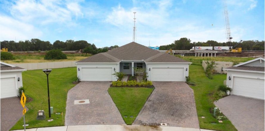 Casa en Kissimmee, Florida 3 dormitorios, 144.83 m2 № 1876807