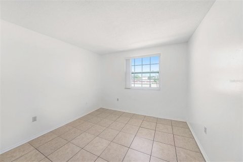 Condo in Tampa, Florida, 2 bedrooms  № 1572297 - photo 7