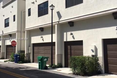 Adosado en alquiler en Miami, Florida, 4 dormitorios, 226.5 m2 № 1972362 - foto 29